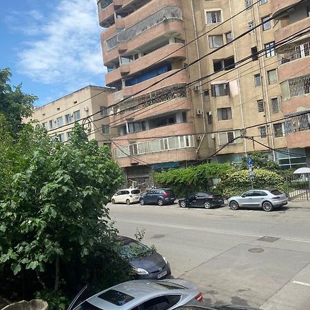 Hotel Saburtalo Roni Tbilisi Exterior photo